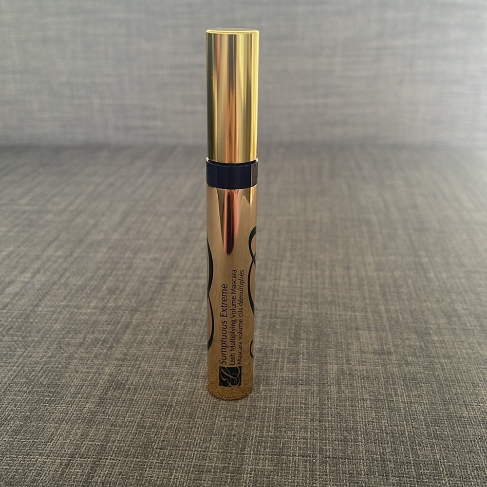 Brand new ESTÉE LAUDER Sumptuous Extreme Lash Multiplying Volume Mascara